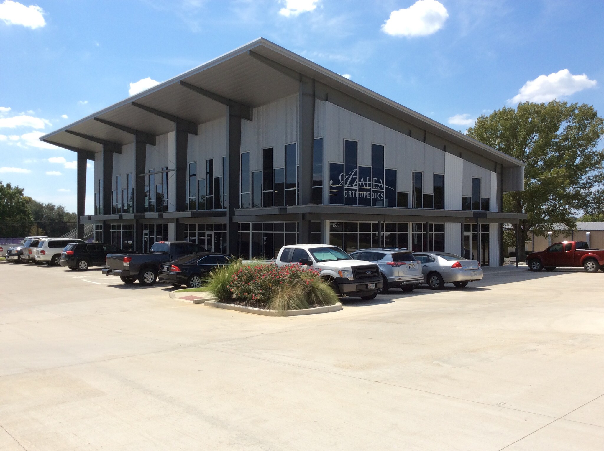1537 E Grande Blvd, Tyler, TX à vendre Photo principale– Image 1 sur 7