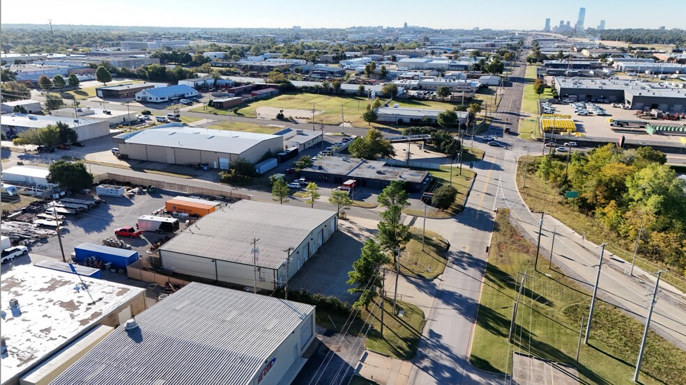 5200 N Santa Fe Ave, Oklahoma City, OK à louer - Photo de l’immeuble – Image 2 sur 12