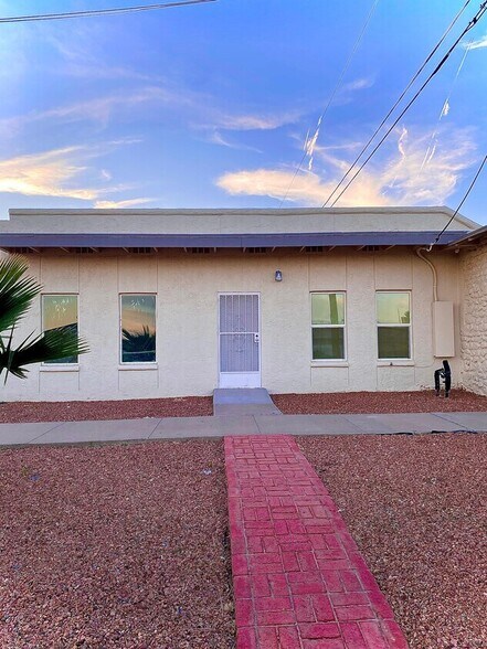 3826 Tompkins Rd, El Paso, TX à louer - Photo intérieure – Image 1 sur 13