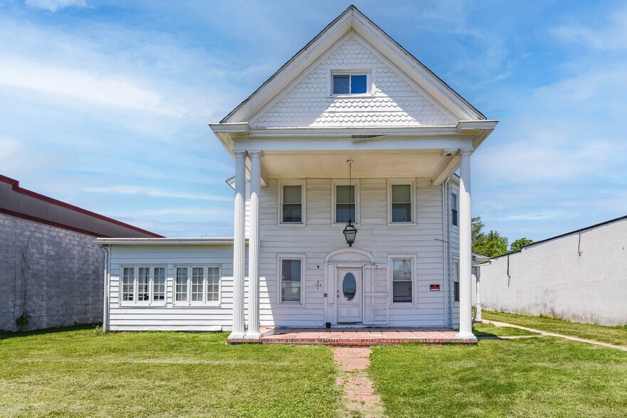 128 S Philadelphia Blvd, Aberdeen, MD à vendre - Photo de l’immeuble – Image 1 sur 75