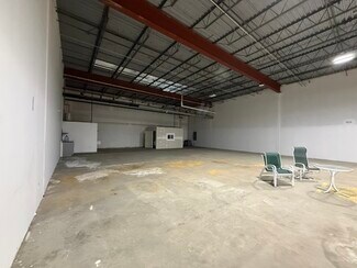 Plus de détails pour 128 Elm Plz, Waterville, ME - Industriel/Logistique à louer