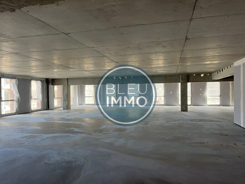 Bureau dans Nice à louer - Photo de l’immeuble – Image 1 sur 5