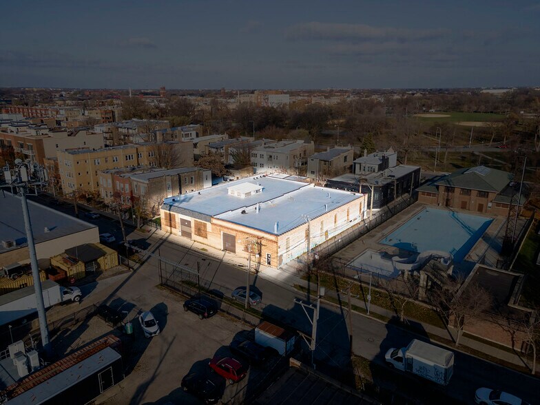 3056 W Walton St, Chicago, IL à vendre - Photo de l’immeuble – Image 2 sur 28