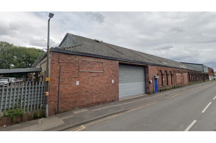 2 Village Walk, Wednesbury à louer - Photo principale – Image 1 sur 1