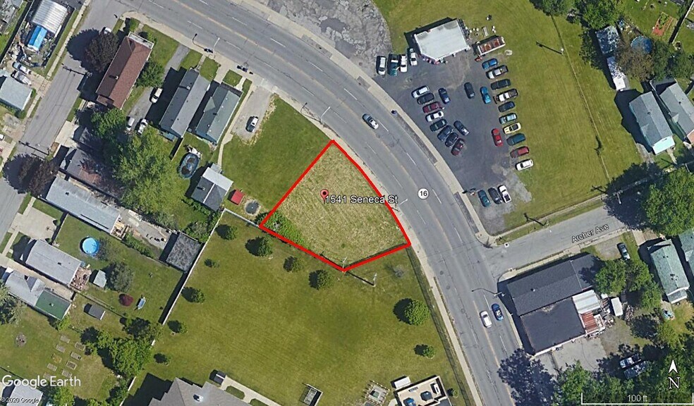 1541 Seneca St, Buffalo, NY à vendre - Photo de l’immeuble – Image 1 sur 2