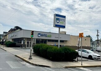 Plus de détails pour 1620 Main St, Northampton, PA - Local commercial à louer