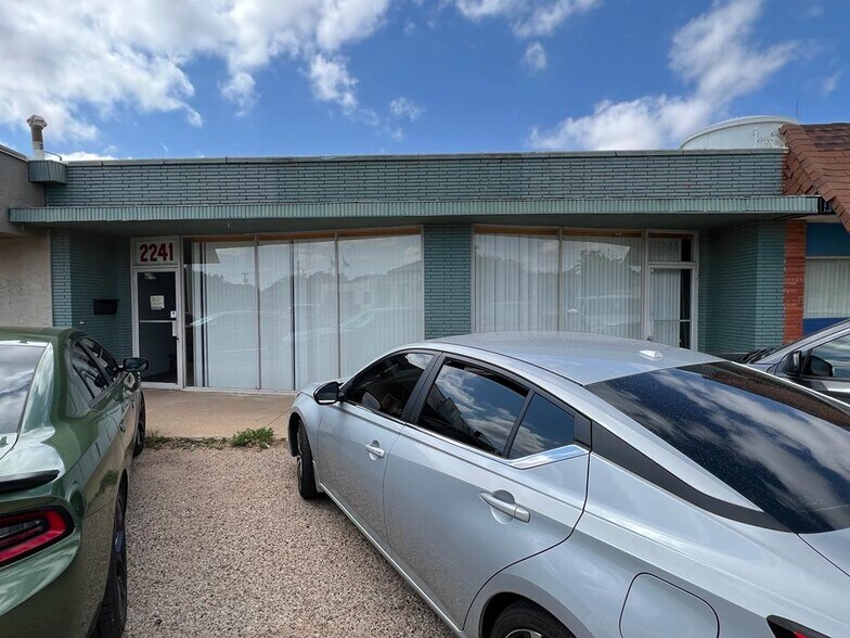 2241 34th St, Lubbock, TX à vendre - Photo de l’immeuble – Image 3 sur 15