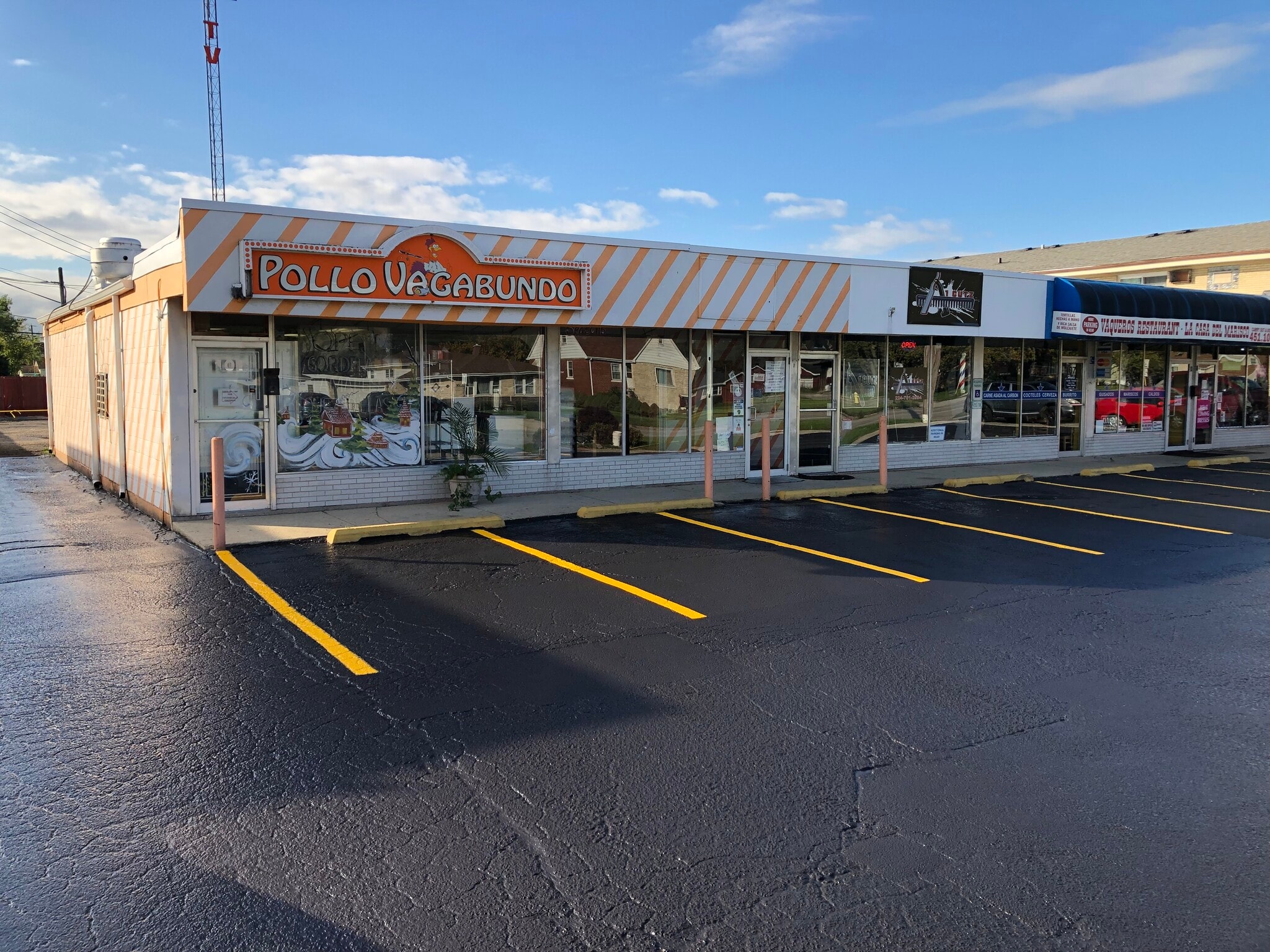 101-111 W Grand Ave, Melrose Park, IL à louer Photo de l’immeuble– Image 1 sur 12