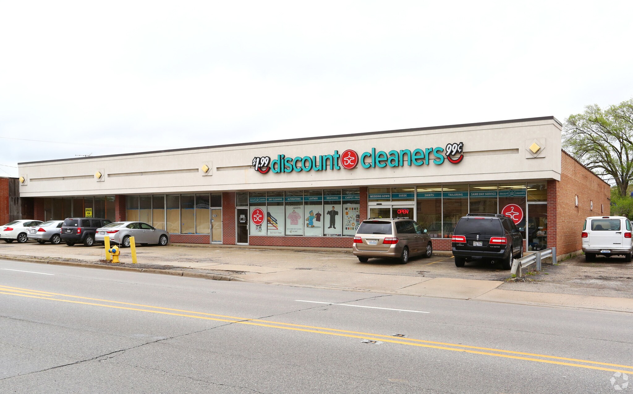 7425-7433 N Harlem Ave, Chicago, IL à louer Photo principale– Image 1 sur 6