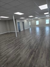 2799 Delk Rd, Marietta, GA à louer Photo intérieure– Image 1 sur 2