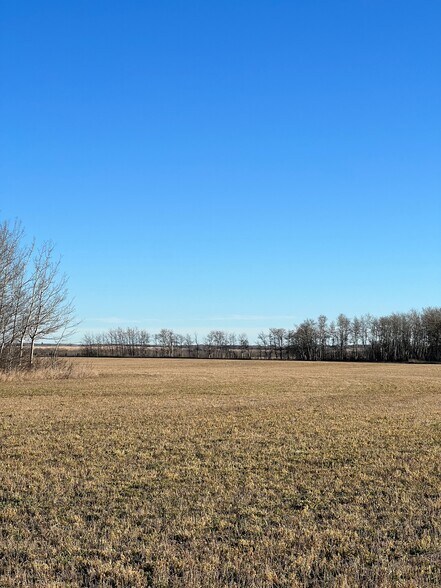 NW-28-71-5-W6, Grande Prairie, AB à vendre - Photo de l’immeuble – Image 3 sur 4