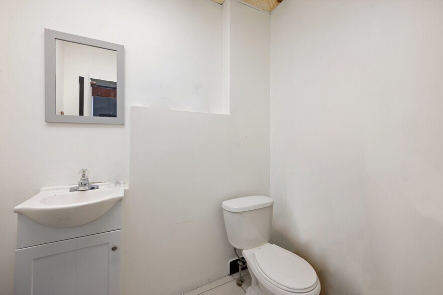 328-332 Concord St, Framingham, MA à louer - Photo de l’immeuble – Image 3 sur 4