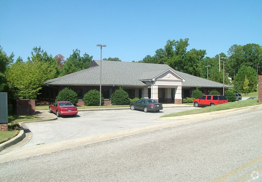 3603 Pine Ln, Bessemer, AL à louer - Photo de l’immeuble – Image 3 sur 3