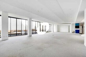 20 Ter Rue De Bezons, Courbevoie à vendre Photo intérieure– Image 2 sur 3