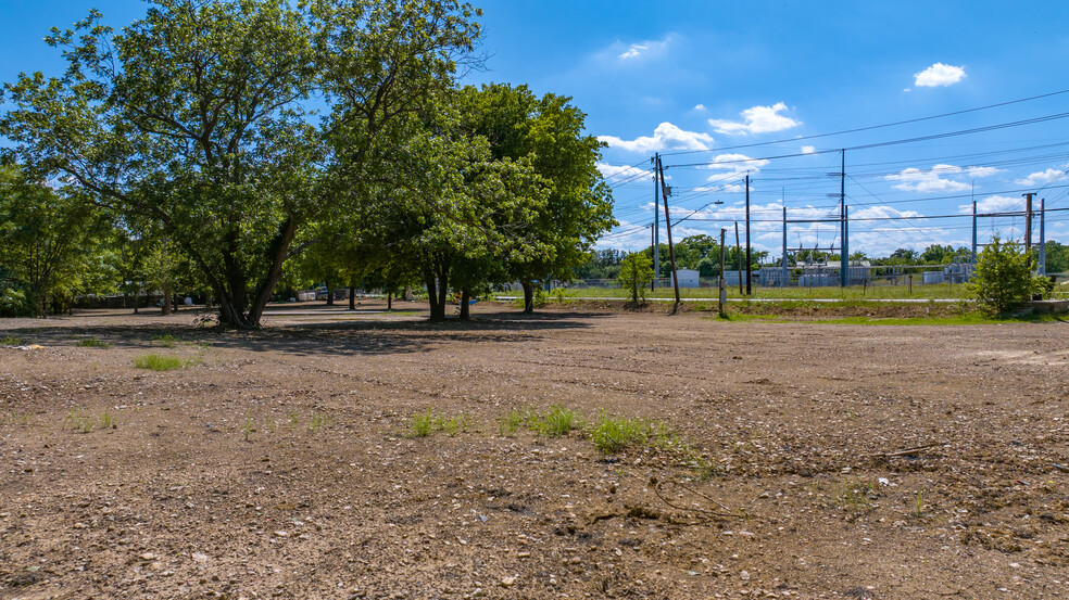 3307 McCall Ln, Austin, TX à vendre - Autre – Image 3 sur 13