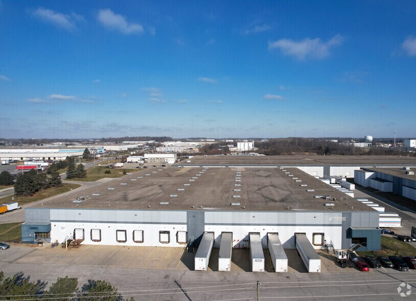 5134-5160 W 81st St, Indianapolis, IN à louer - Photo de l’immeuble – Image 2 sur 4