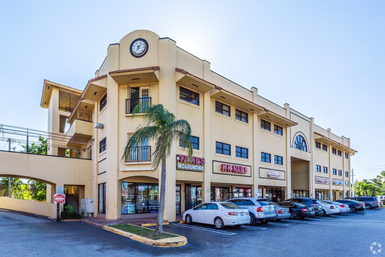 15315-15327 S Dixie Hwy, Palmetto Bay, FL à louer Photo de l’immeuble– Image 1 sur 5