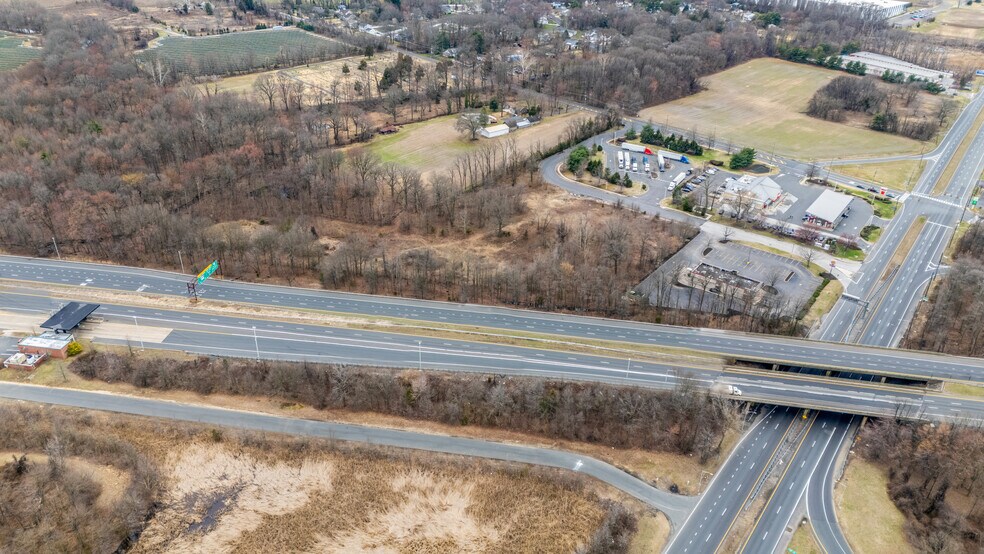 2068 Route 130 route 130, Burlington, NJ à vendre - Aérien – Image 3 sur 10