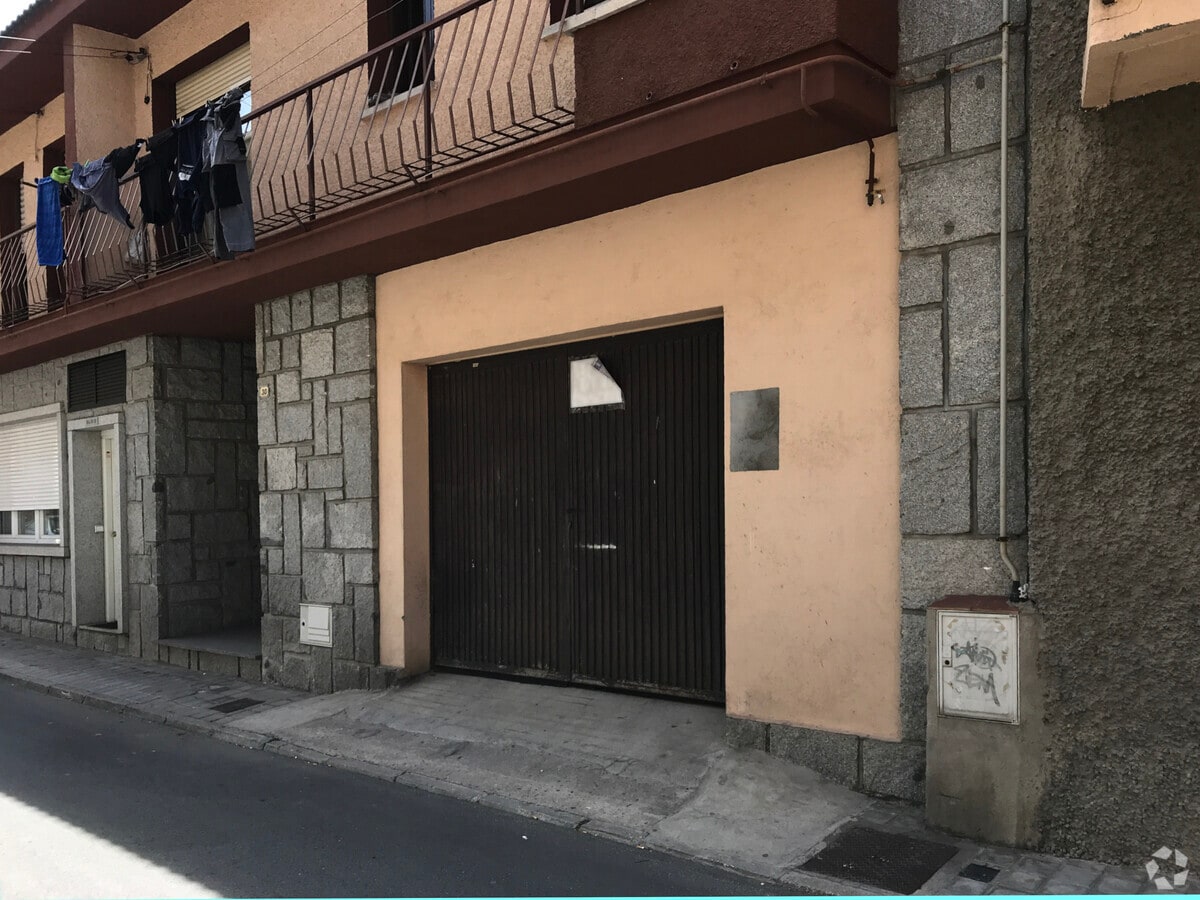 Calle Santa Teresa de Jesús, 30, Guadarrama, MAD 28440 - - - Photo intérieure - Image 2 of 2