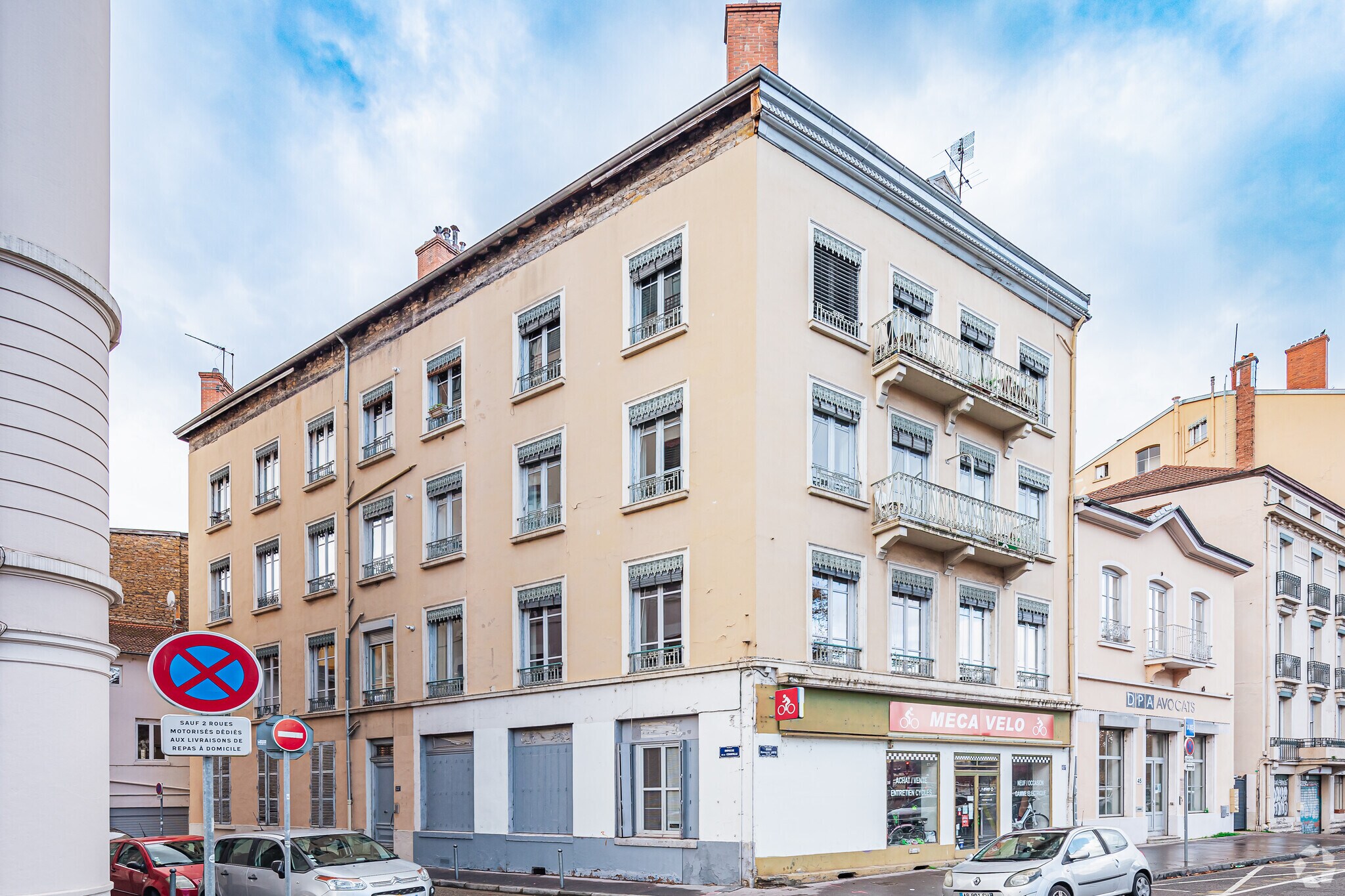 Immeuble residentiel dans Lyon à vendre Photo principale– Image 1 sur 3