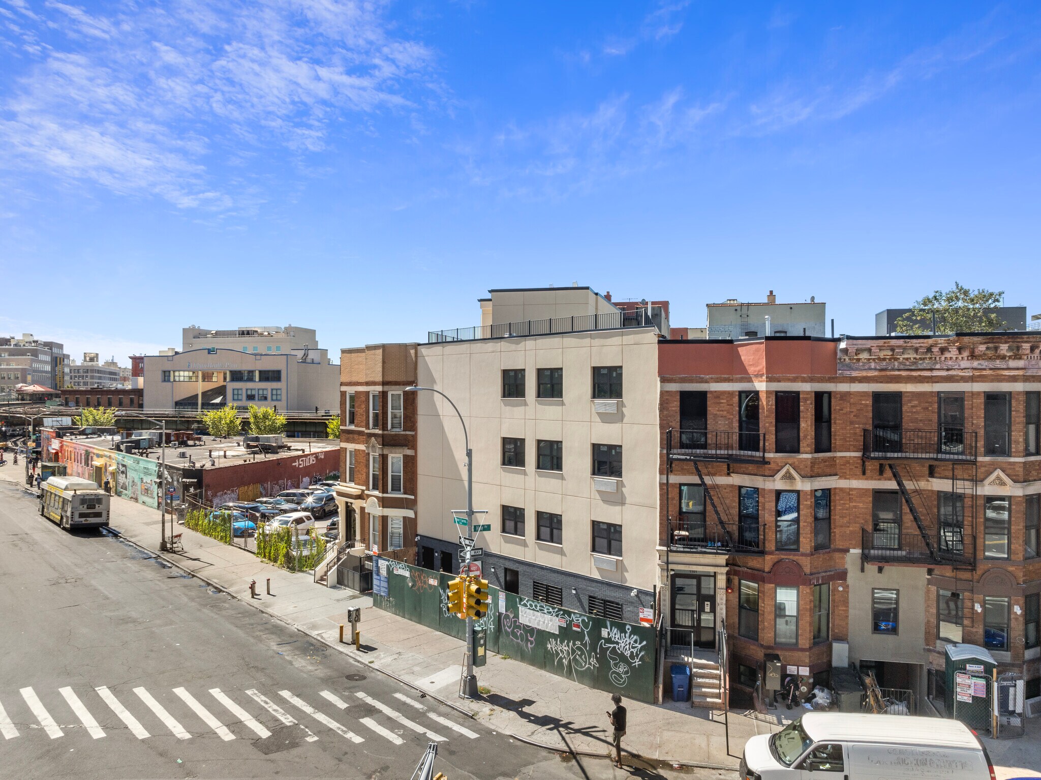 1075 West Farms Rd, Bronx, NY à vendre Photo principale– Image 1 sur 9