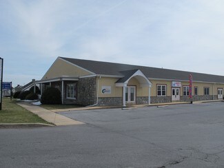 Plus de détails pour 684 W Main St, New Holland, PA - Local commercial à louer