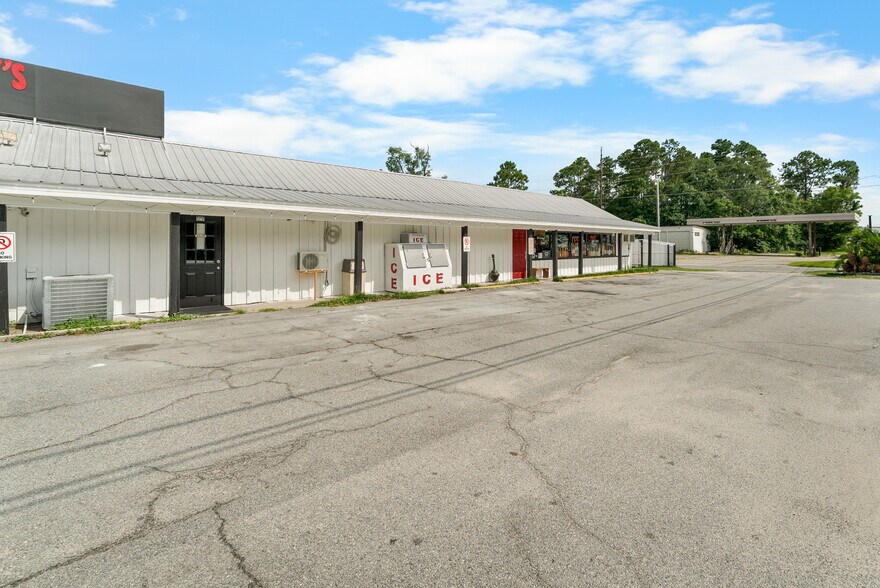 512 S US Highway 301, Jesup, GA à vendre - Photo de l’immeuble – Image 2 sur 42
