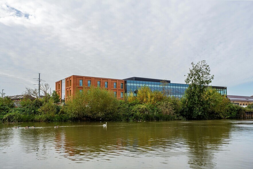 Bittern Way, Peterborough à louer - Photo de l’immeuble – Image 3 sur 9