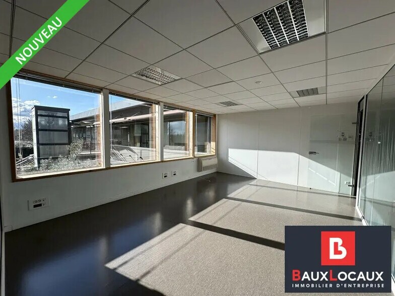Bureau dans Avignon à louer - Photo de l’immeuble – Image 1 sur 8