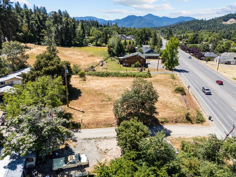 2119 Williams Hwy, Grants Pass, OR à vendre - Aérien – Image 3 sur 14
