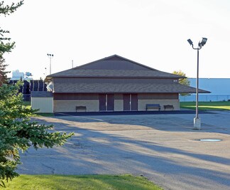 Plus de détails pour 9270 48 St NW, Edmonton, AB - Spécialisé à vendre