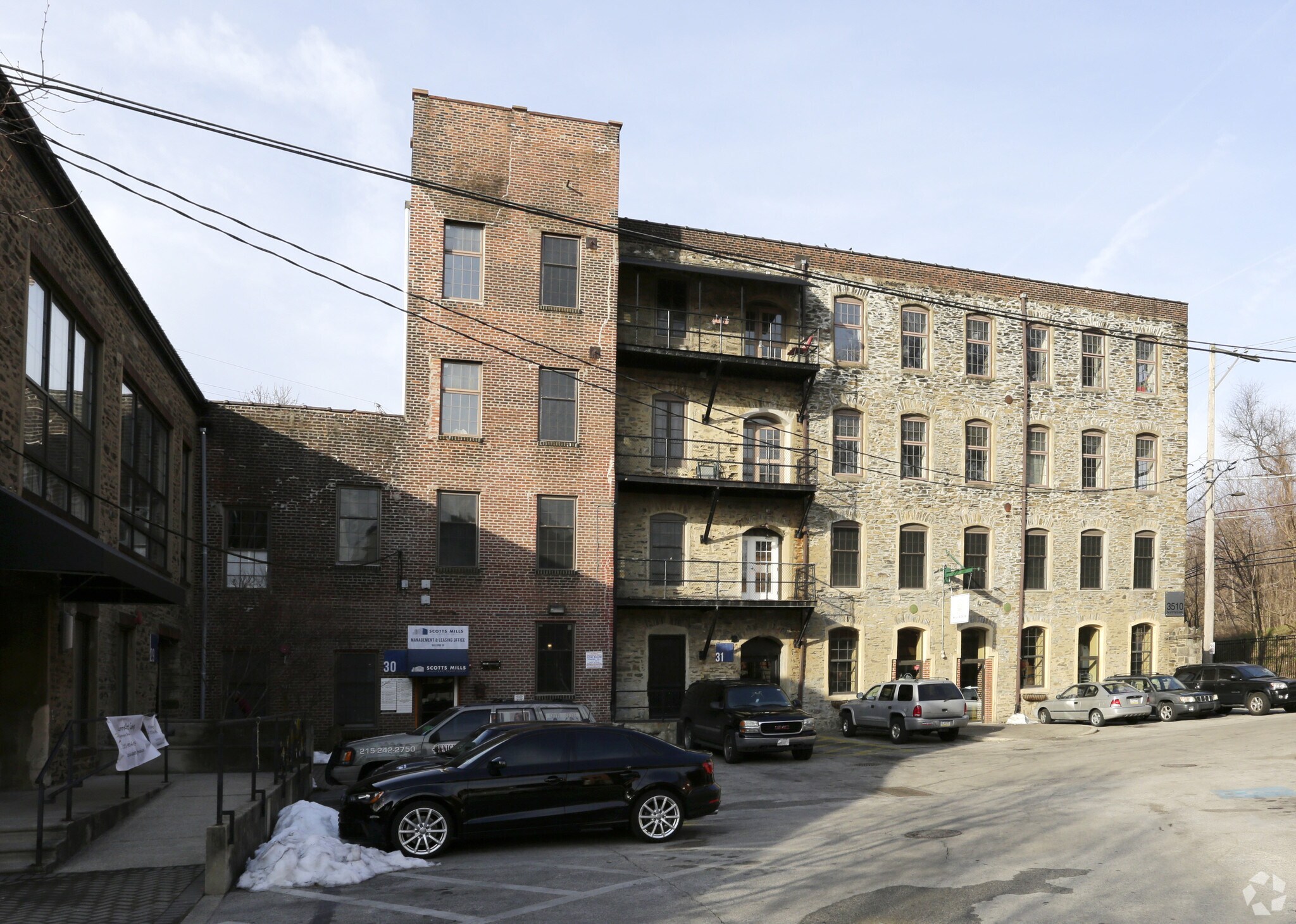 3510-3530 Scotts Ln, Philadelphia, PA à louer Photo de l’immeuble– Image 1 sur 7