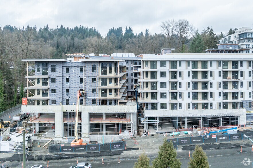 2021 St. Johns St, Port Moody, BC à vendre - Photo de l’immeuble – Image 3 sur 3