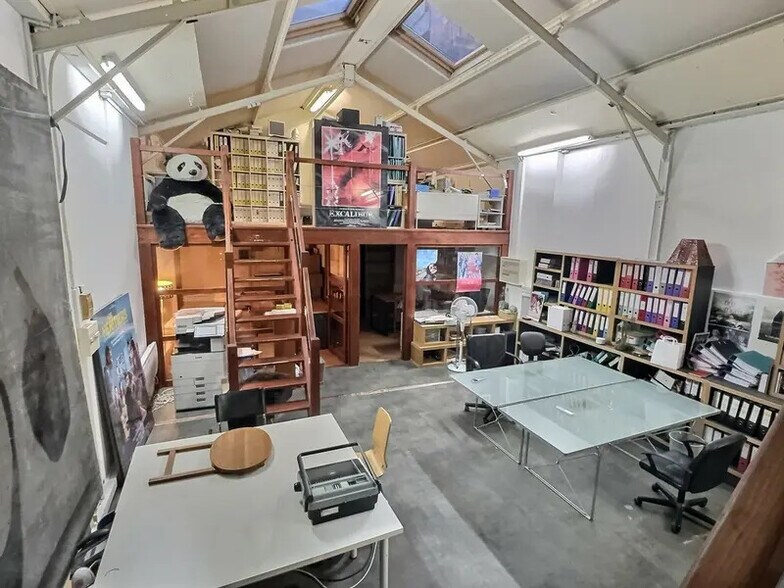 Bureau dans Paris à louer - Photo de l’immeuble – Image 1 sur 8