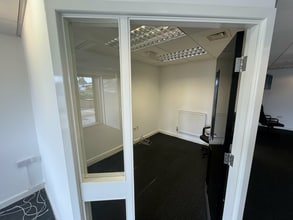 9 Honiton Way, Warrington à louer Photo intérieure– Image 2 sur 4