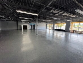 1140 E Altamonte Dr, Altamonte Springs, FL à louer Photo intérieure– Image 2 sur 2