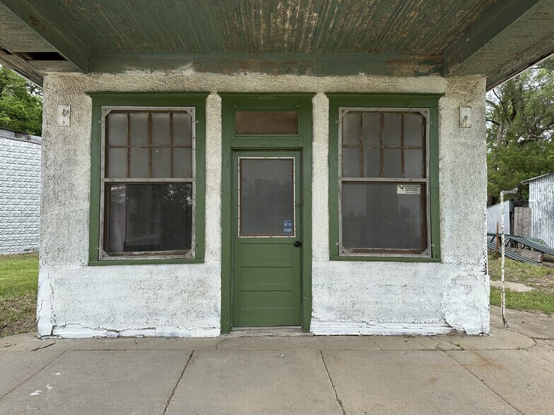 102 5th St, Wilsey, KS à vendre - Photo de l’immeuble – Image 2 sur 18