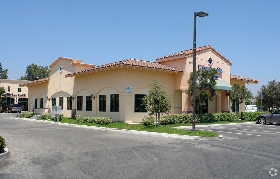549 New Los Angeles Ave, Moorpark, CA à vendre - Photo de l’immeuble – Image 3 sur 4