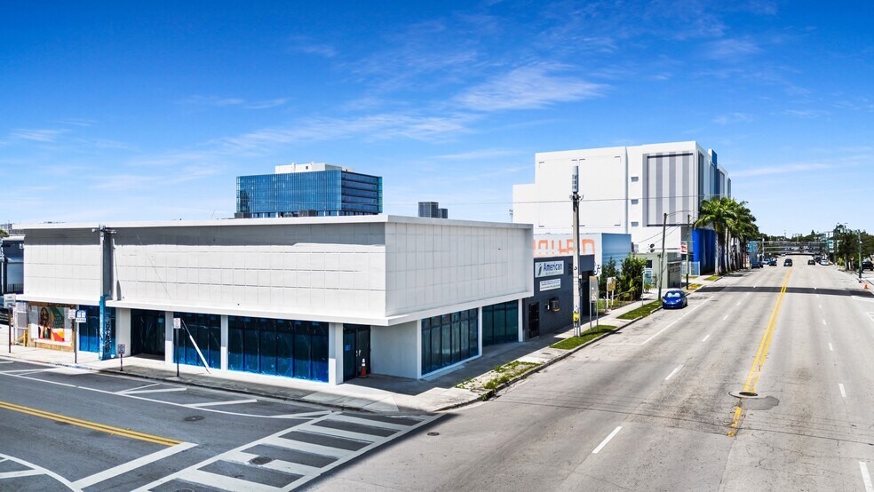 300 NW 29th St, Miami, FL à louer - Photo de l’immeuble – Image 2 sur 9