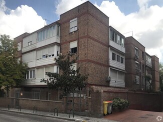 Plus de détails pour Bureau/Local commercial à louer