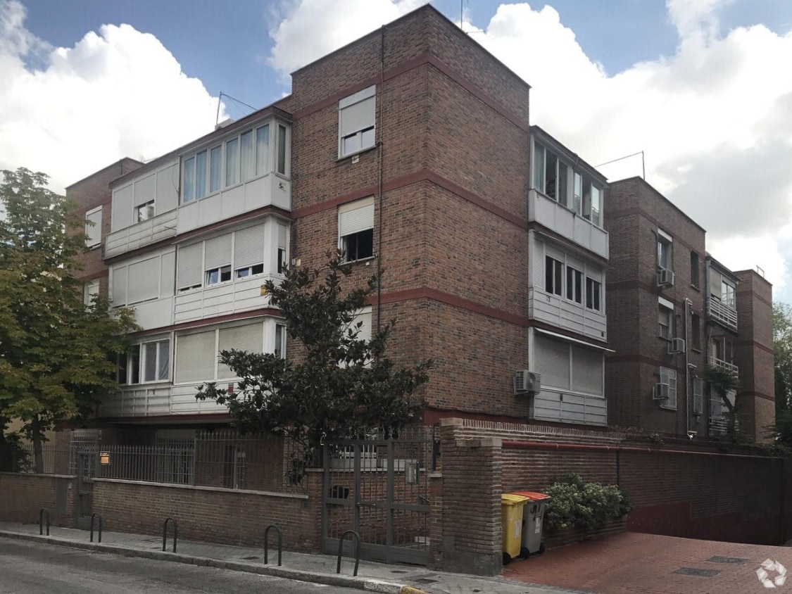 Bureaux/Local commercial dans Madrid, Madrid à louer Photo principale– Image 1 sur 2