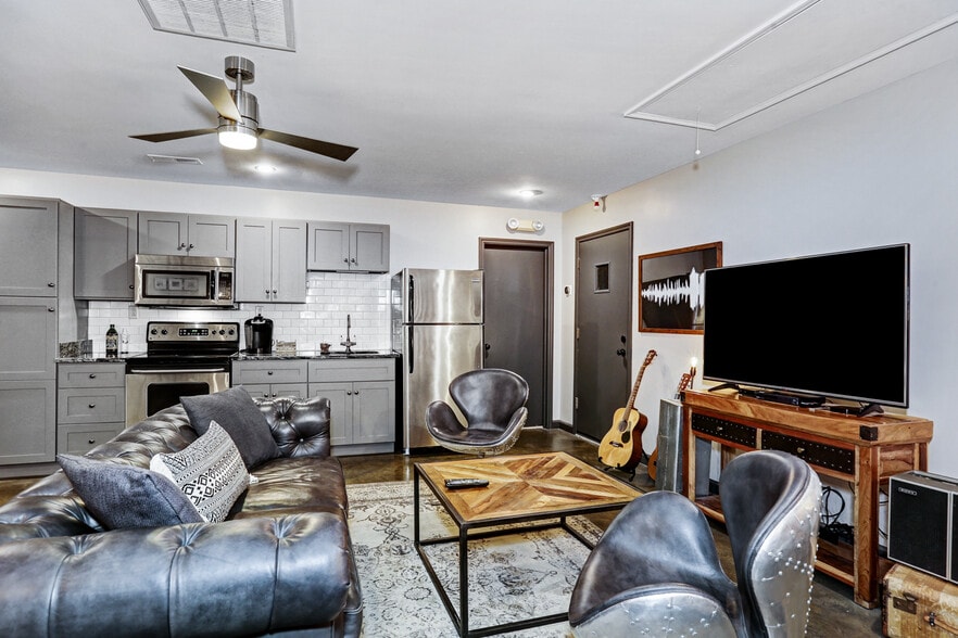 1683 New Market Rd, New Market, AL à vendre - Photo de l’immeuble – Image 2 sur 21