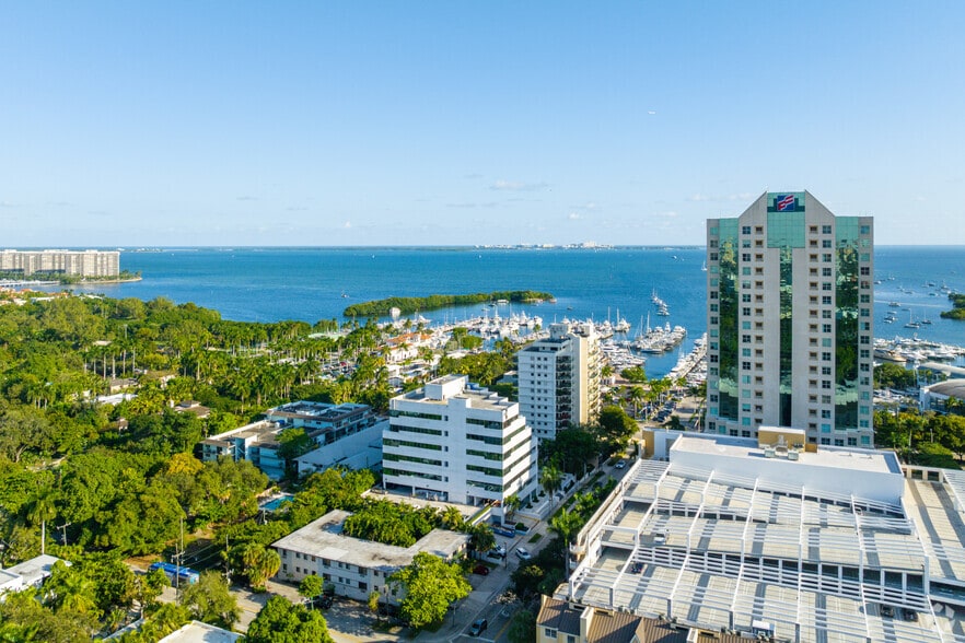 3225 Aviation Ave, Coconut Grove, FL à louer - Aérien – Image 3 sur 5