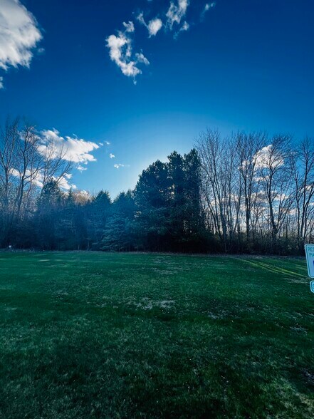 9204 Haligus Rd, Huntley, IL à vendre - Photo de l’immeuble – Image 3 sur 9