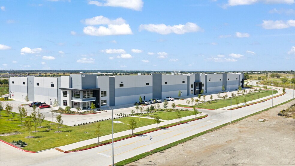 148 Parker Way, Hutto, TX à vendre - Photo de l’immeuble – Image 3 sur 10