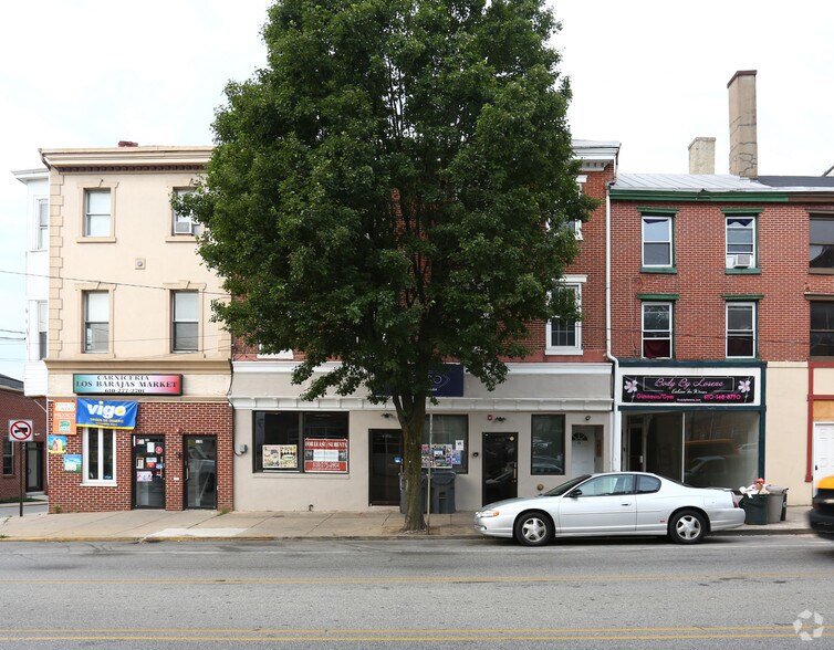 126-128 E Main St, Norristown, PA à vendre - Photo de l’immeuble – Image 3 sur 4