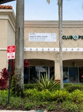 9010 W Commercial Blvd, Sunrise, FL à louer Photo intérieure– Image 1 sur 4