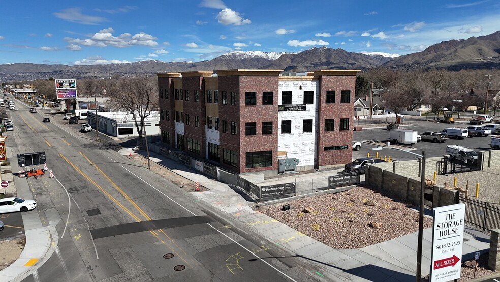 3179 S Highland Dr, Millcreek, UT à louer - Photo de l’immeuble – Image 3 sur 9