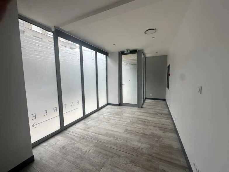 Local commercial dans Bordeaux à louer - Photo intérieure – Image 3 sur 8