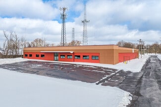 Plus de détails pour 506 Old Liverpool Rd, Liverpool, NY - Local d’activités à vendre